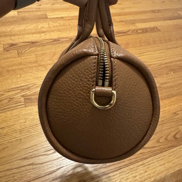 Marc Jacobs Brown Pebbled Leather Duffle Satchel with Wallet and Branded Strap - Picture 5 of 12